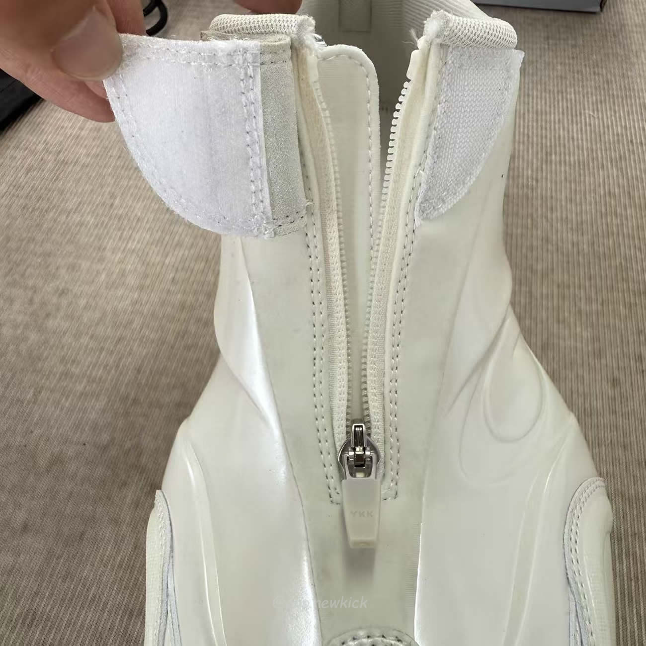 Balenciaga Basketball Sneaker In White 824909 Wbkbm9000 (4) - www.newkick.vip